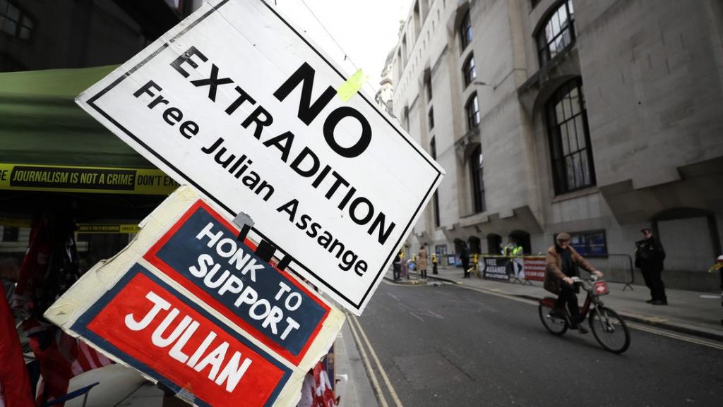 La sentencia sobre la extradición de Assange a EU se dictará el 4 de enero de 2021