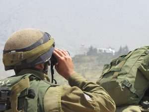 Flickr israel defense forces idf soldiers prepare near israeli syrian border (1)